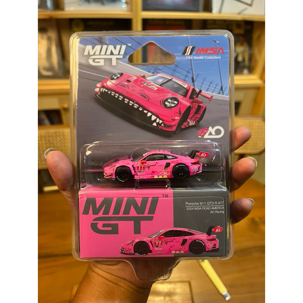 MINI GT PORSCHE 911 GT3 R "ROXY"