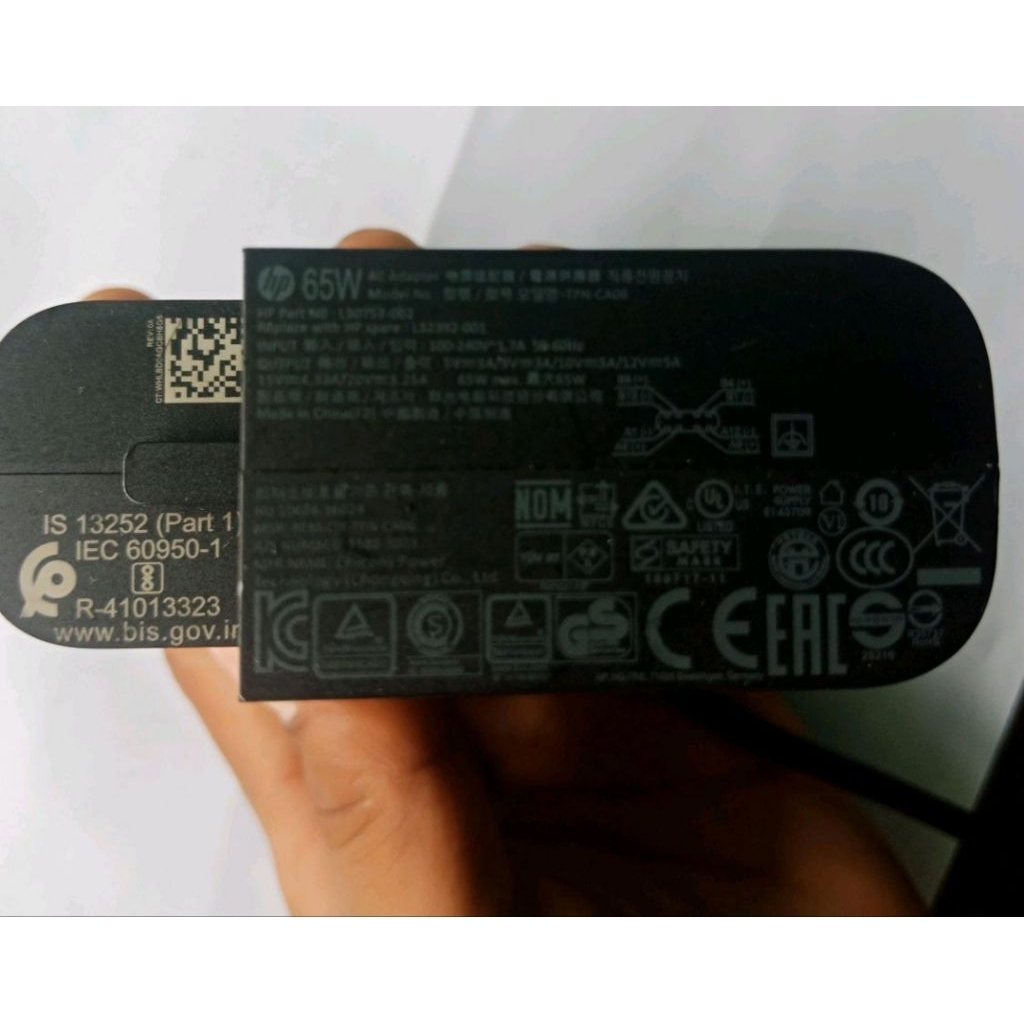Charger Second Original bawaan laptop/ Adaptor Laptop Hp Type C ( Original 65W )