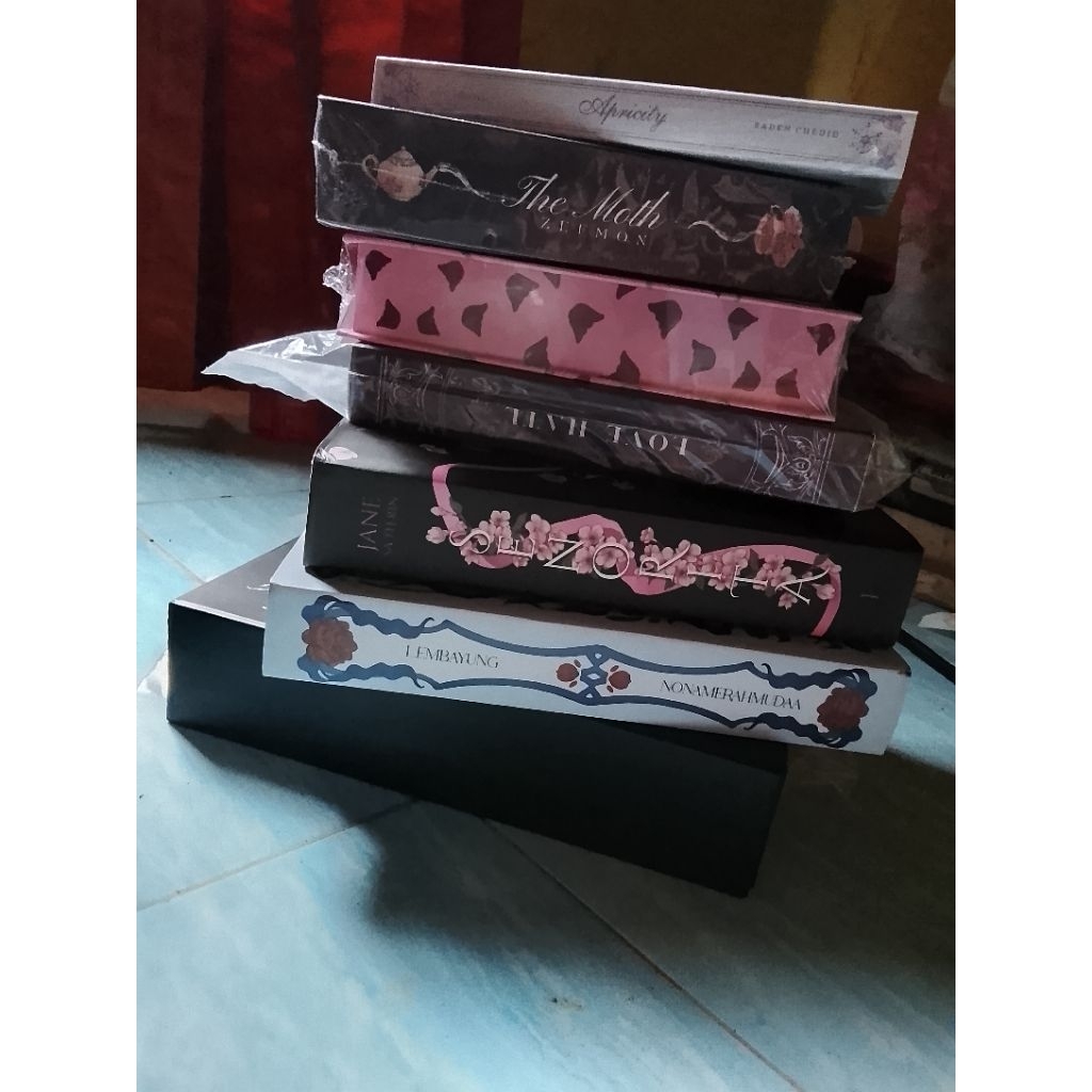 WTS SEALED & UNSEALED - NOVEL AKSARA LINGGA - SK - DIMITRI HC