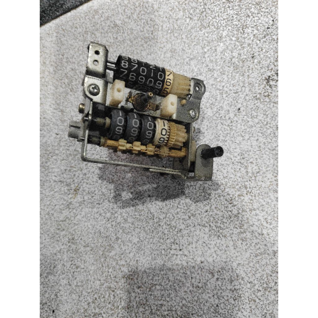 mesin odometer angka speedometer panther kotak non rpm 2.3 original