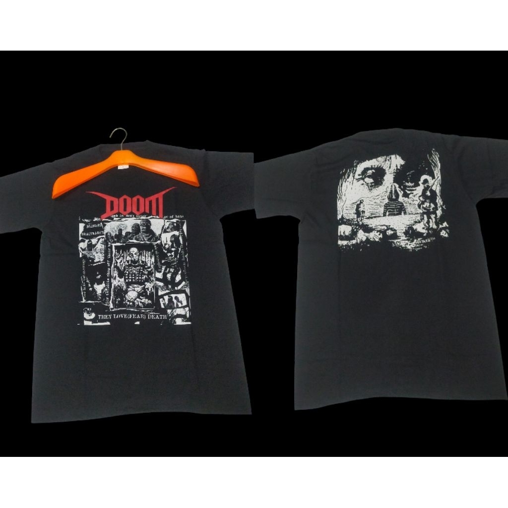 T-shirt DOOM