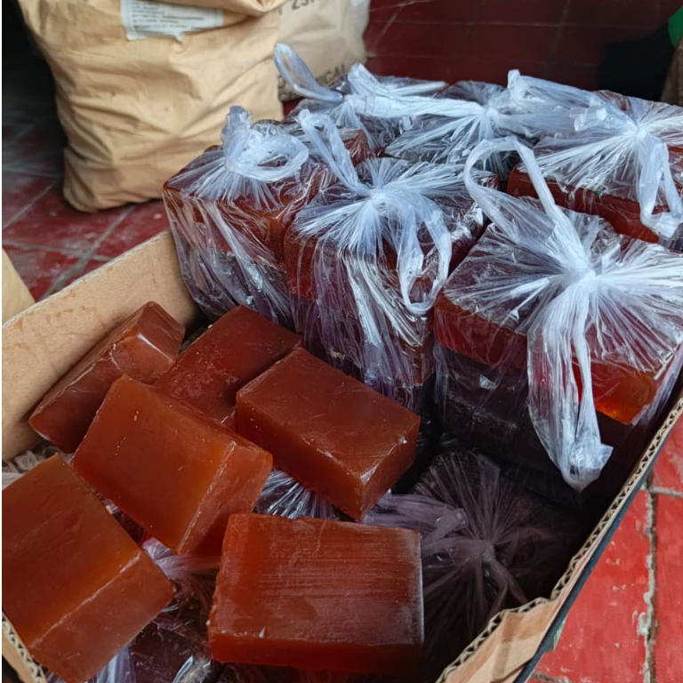 Sabun Jelly Wangi Kiloan – Sabun Cuci Baju & Gosok | Rijekan Pabrik