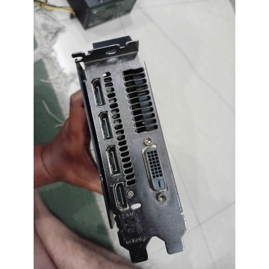 VGA RX 570 4gb, bekas main game