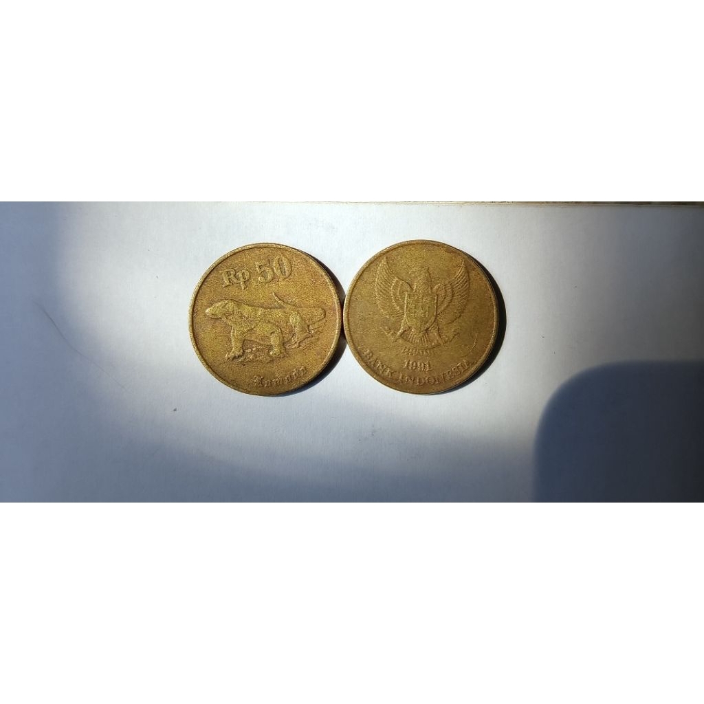Uang Koin Kuno 50 Rupiah Emas Kecil