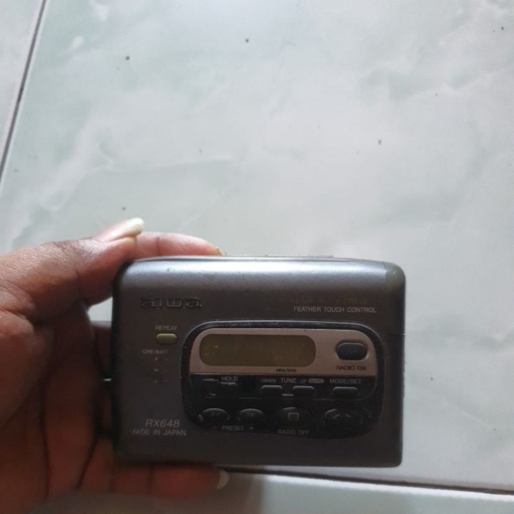 walkman aiwa rx648