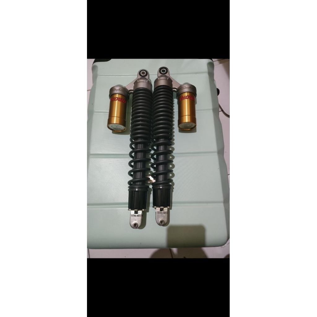Shock Belakang ADV 160