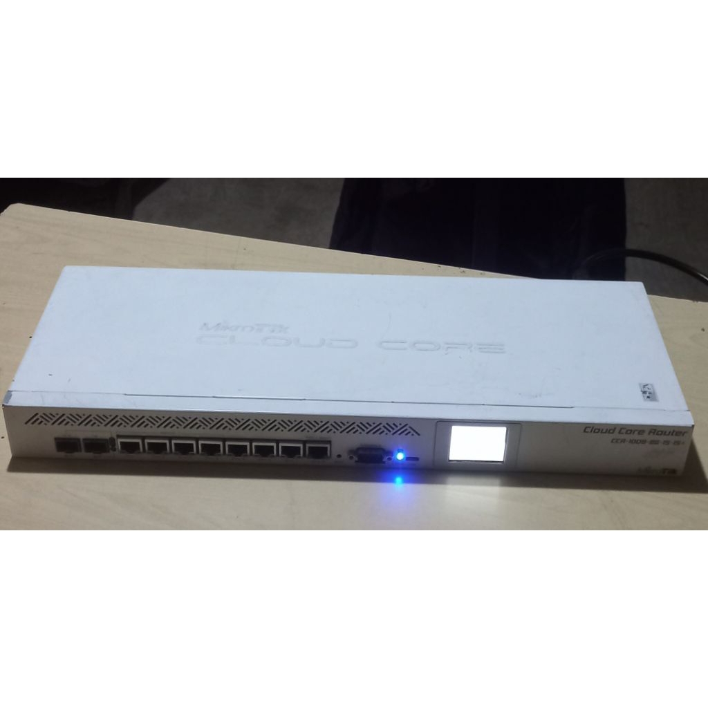mikrotik ccr 1009 8g-1s-1s+