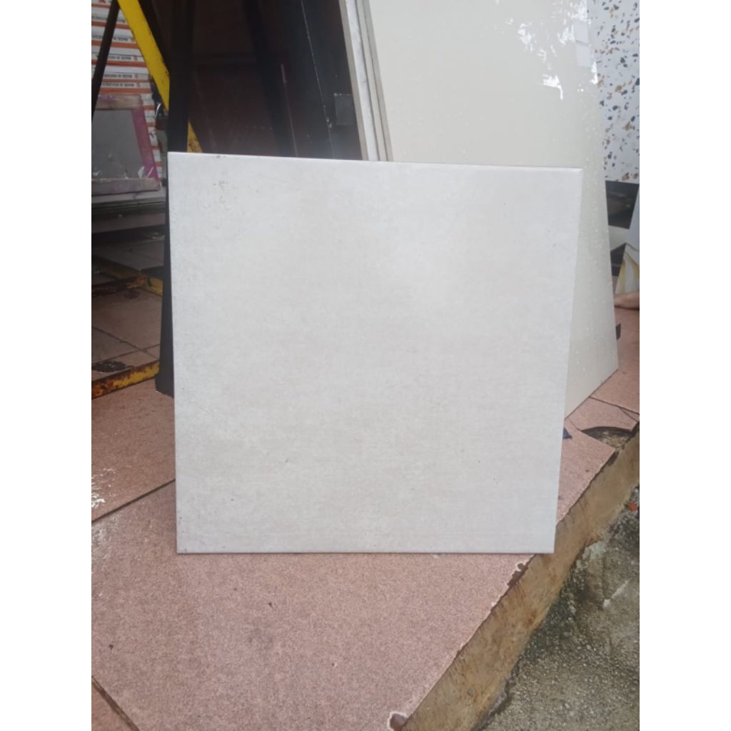 Keramik Lantai Matt Arkansas Stone 40 x 40