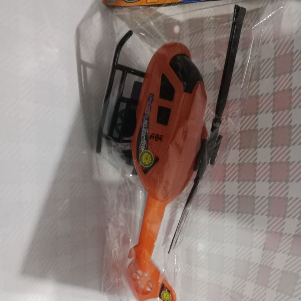 MAINAN HELIKOPTER BASARNAS