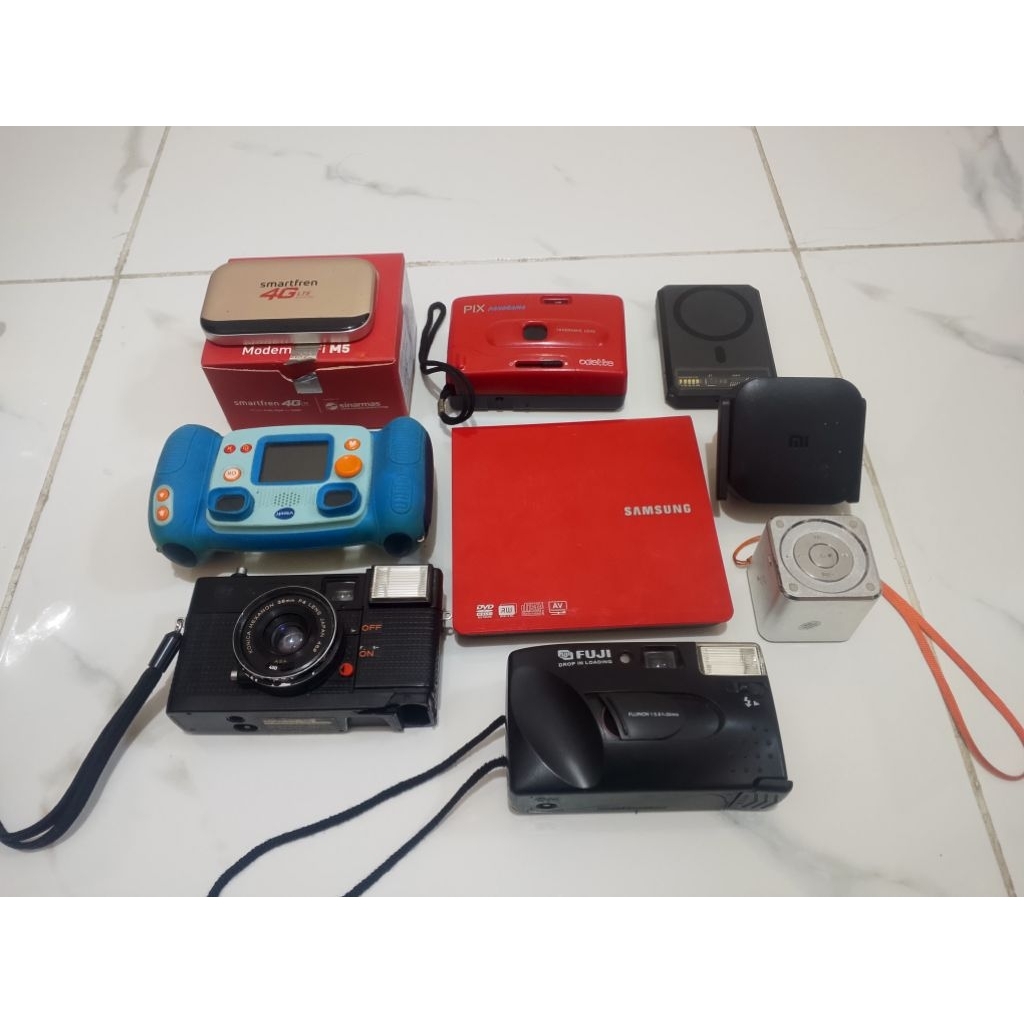 Borongan Kamera Vintage Dan Elektronik Gambling