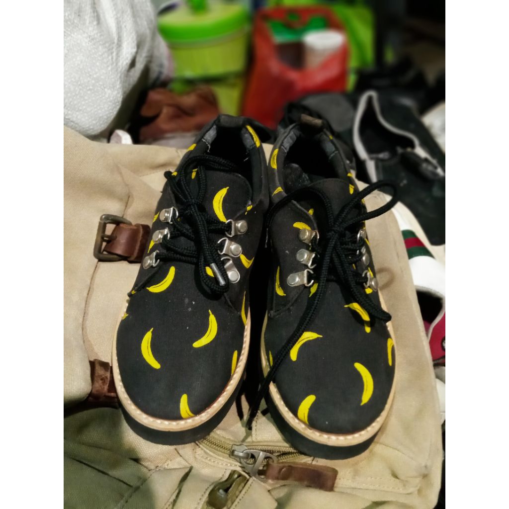 sepatu wanita second