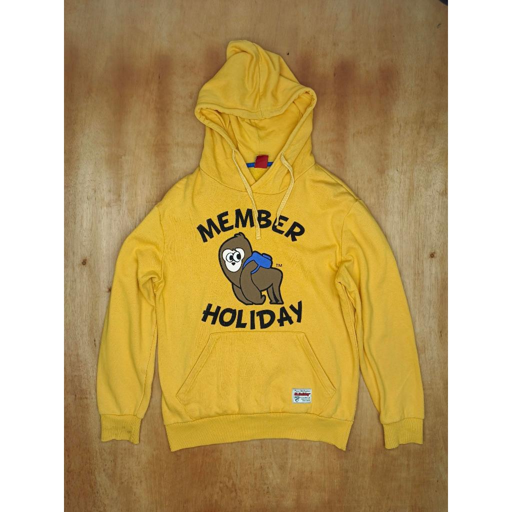 [E17] - Hoodie - Hoodie M. Holiday