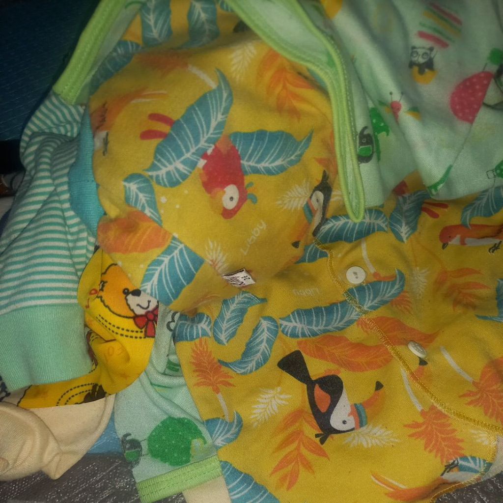 pakaian anak & dewasa (baca deskripsi)