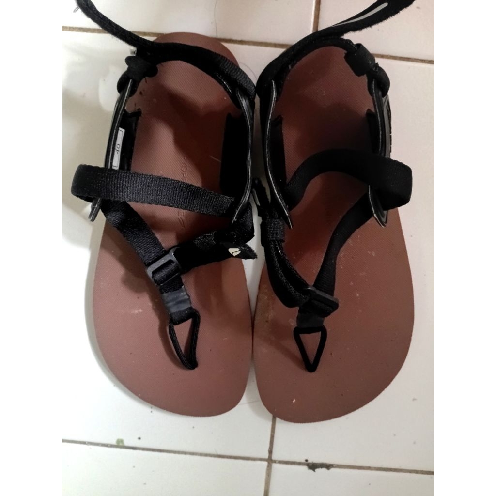 Sandal pyopp barefoot bekas
