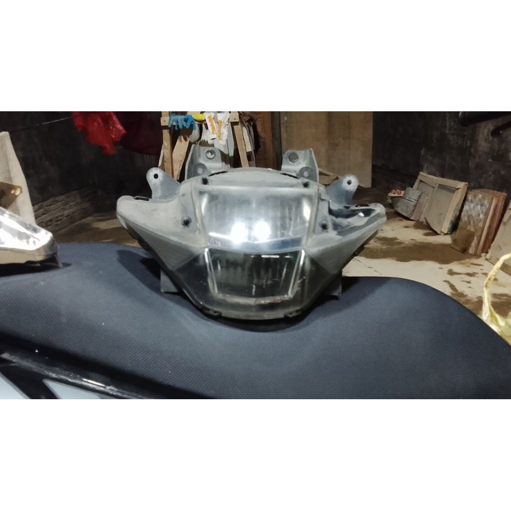 lampudepanGSXR150