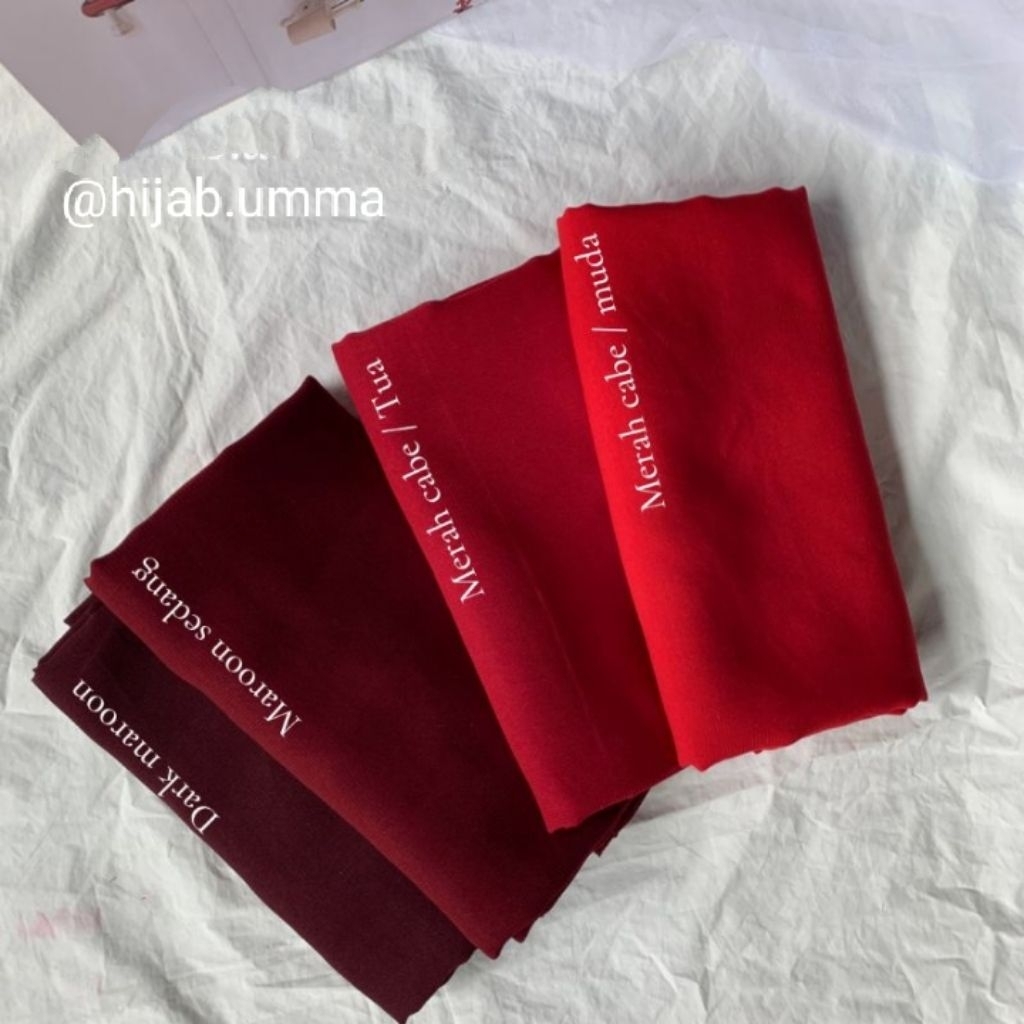 Hijab Pollycotton Hijab Square ( Hijab warna Dark Maroon, Maroon sedang, Merah Cabe Muda, Merah Cabe