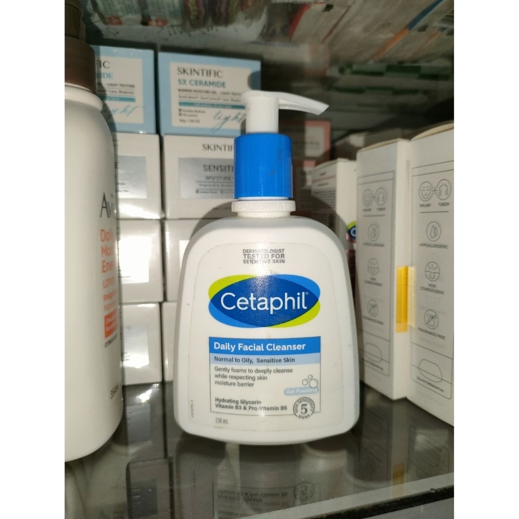 Cetaphil Daily Facial Cleanser Sabun Cuci Muka 236ml