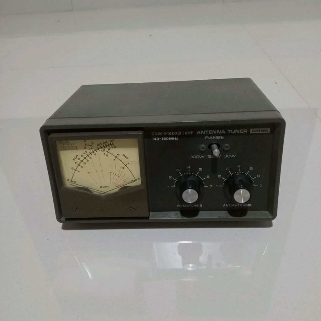 SWR TUNER DAIWA japan second