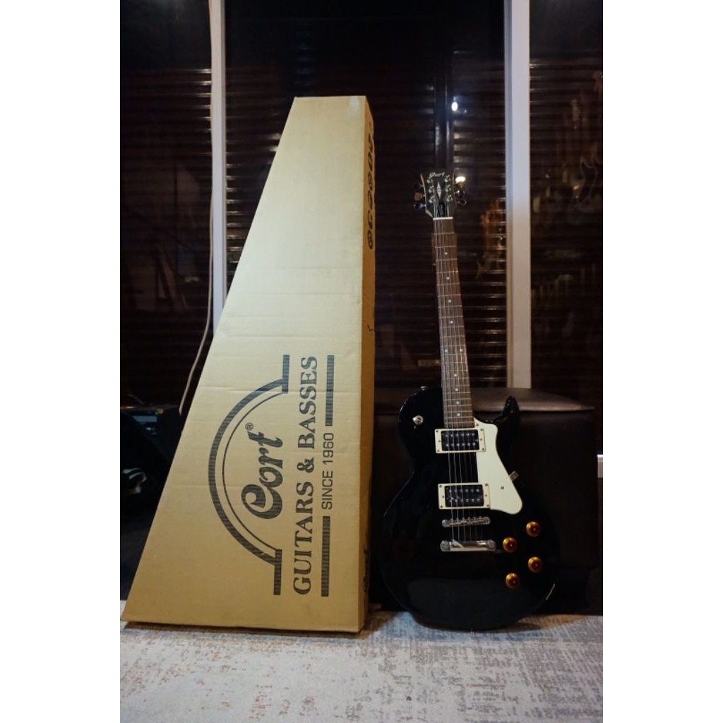 Cort CR100 mulus banget