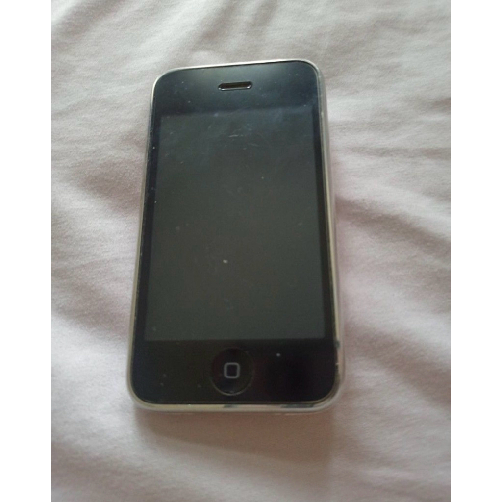 Koleksi Langka iphone generasi 2 - 3G / 16 GB