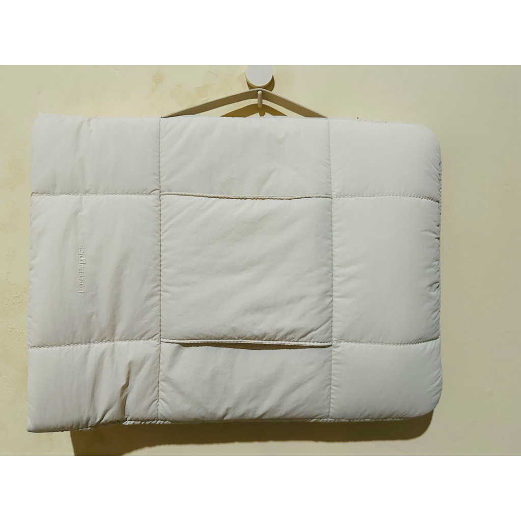 PRELOVED LIKE NEW TAS LAPTOP / LAPTOP SLEEVE14" HUSH PUPPIES