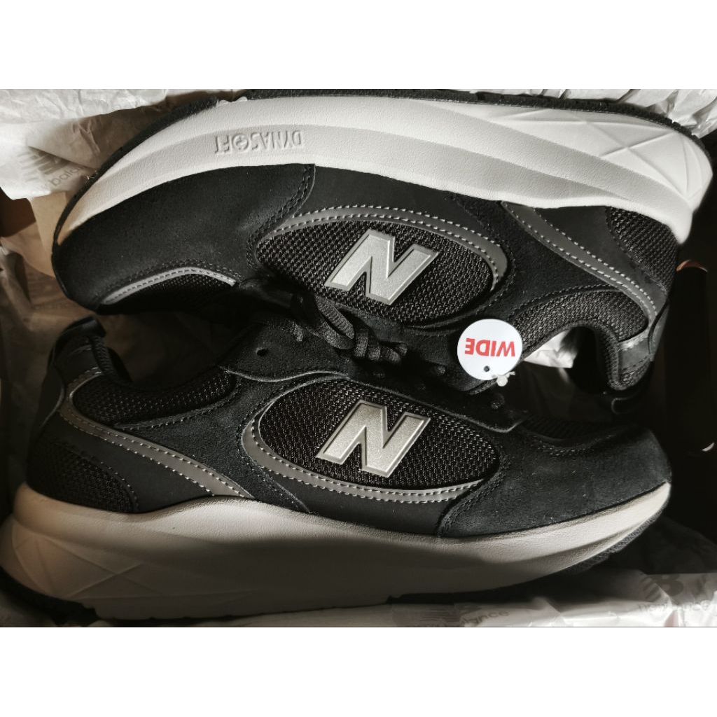 NB UA950 size us 9/ eur 42,5