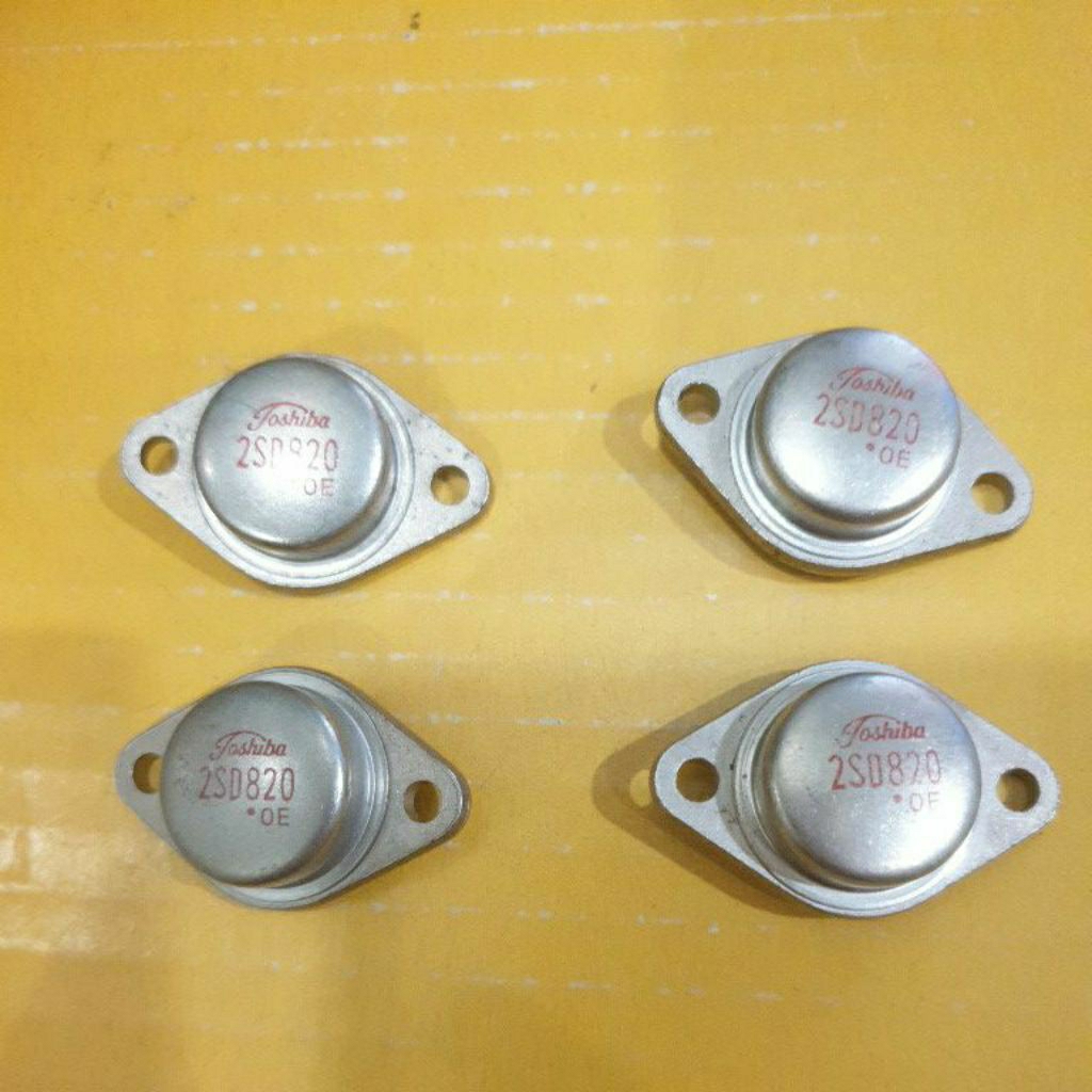 2SD 820 TOSHIBA TRANSISTOR JENGKOL  NPN ASLI ORI