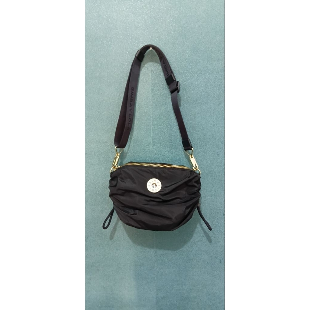 BYL crossbody preloved