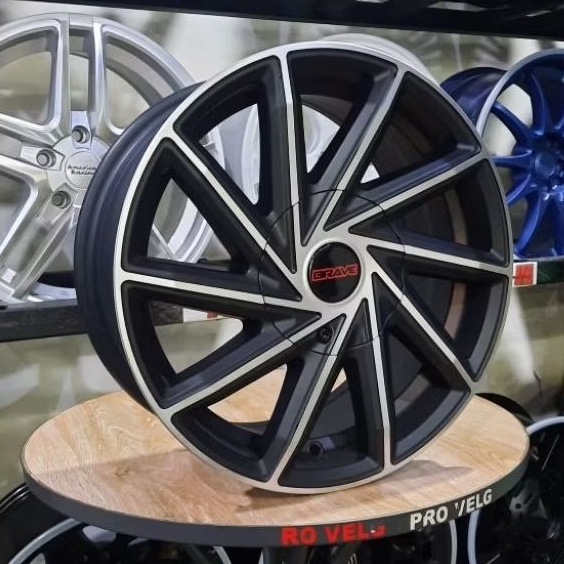 Velg Mobil Ring 15 PCD 4×100/114.3 Vossen Racing Wheel Brave