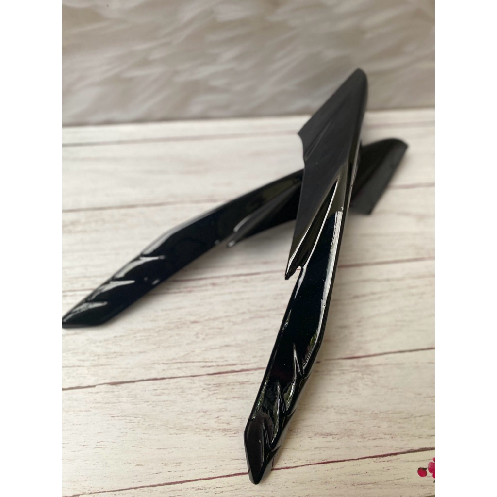 GARNISH BELAKANG SATRIA FU FACELIFT GLOSSY ( FINISH CLEAR )