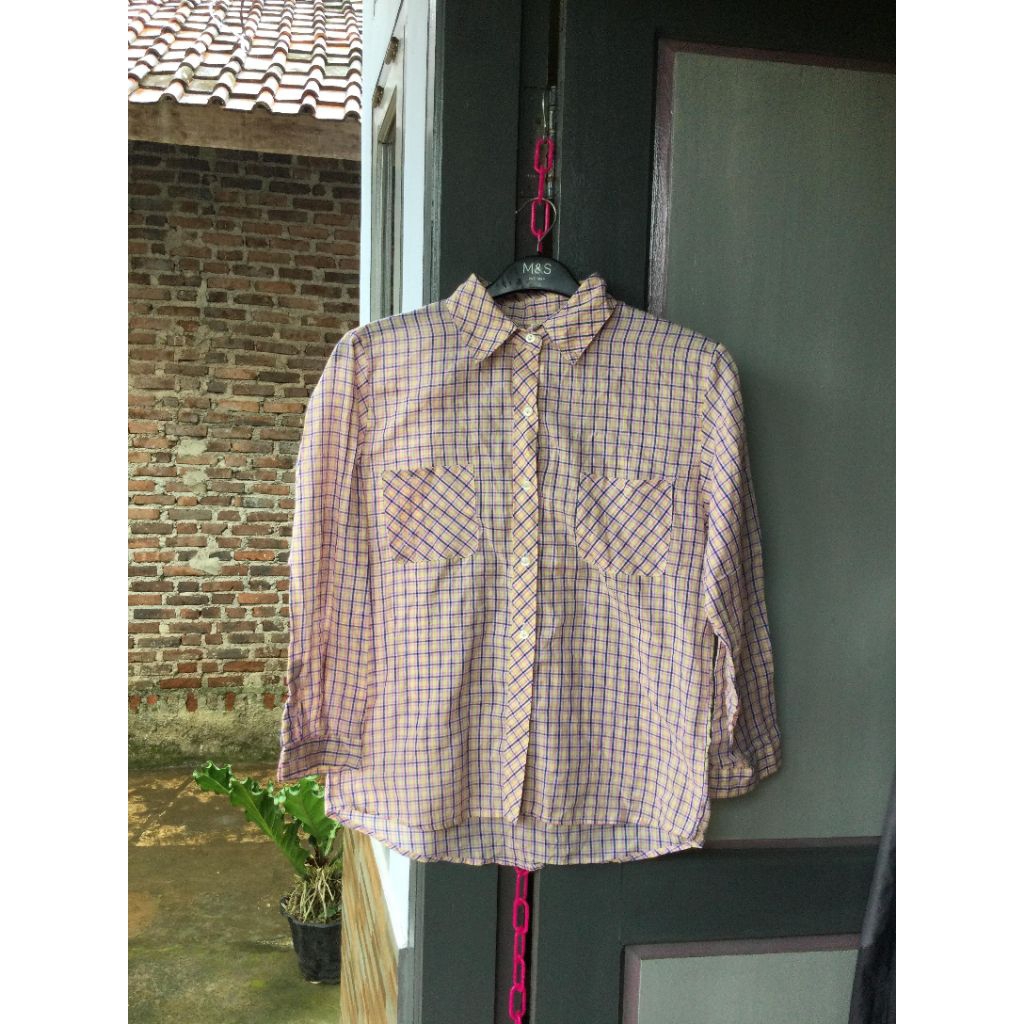 Kemeja Oversize Kotak-kotak