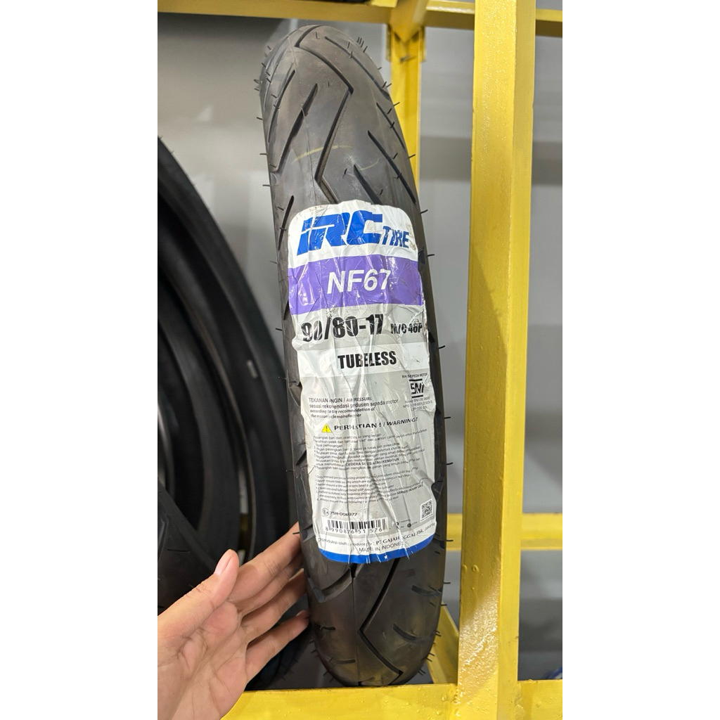 BAN IRC NF67 90/80-17 TUBELESS