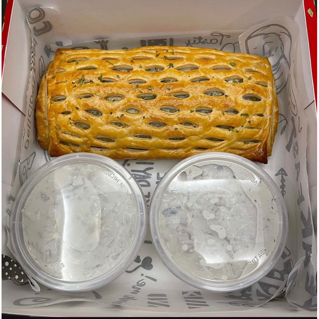 Salmon En Croute (CNY HAMPERS)