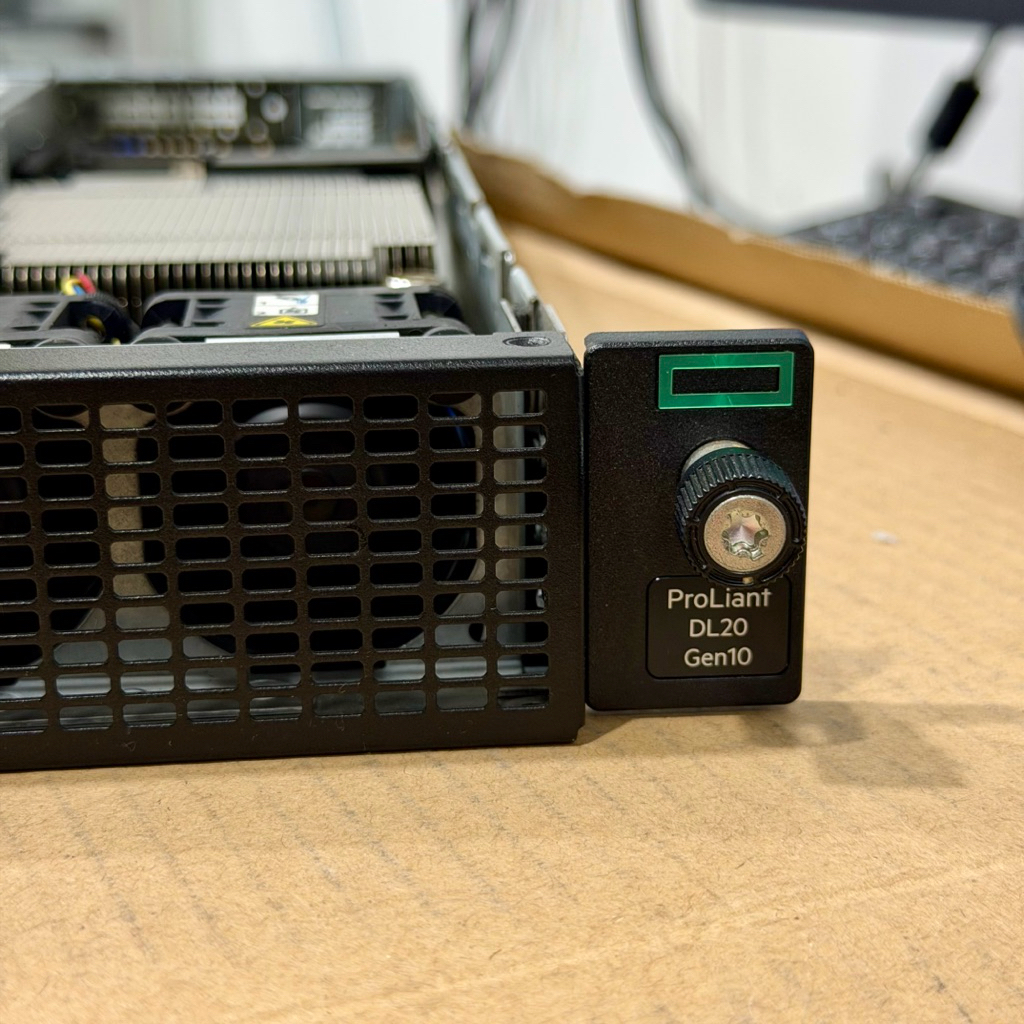 Server HPE DL20 Gen10 6 Core Xeon E2136 16GB RAM