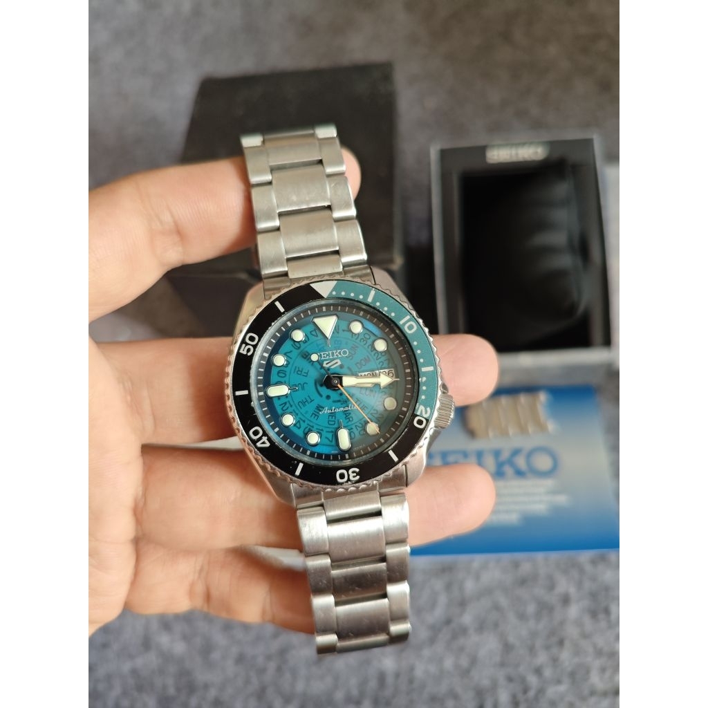 Seiko 5 Sports SRPJ45K1 Time Sonar