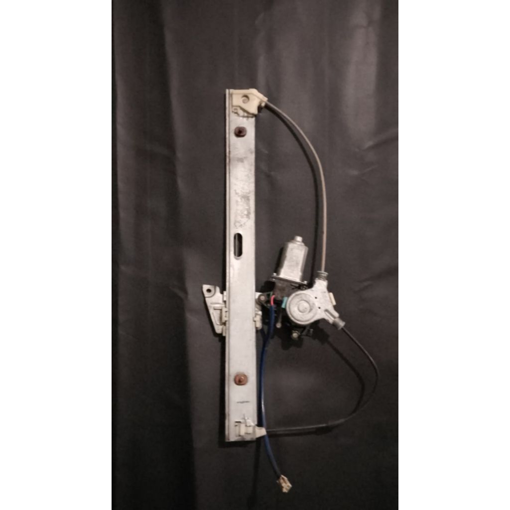 power window ford escape kiri depan