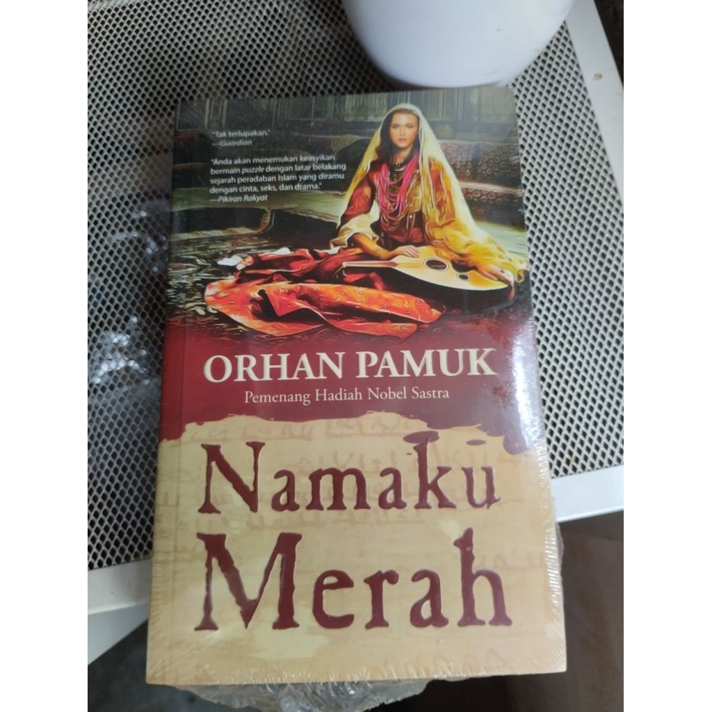 [Novel] Namaku Merah by Orhan Pamuk
