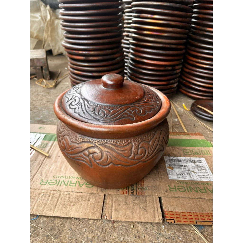 Panci 22cm Saji Ukir Gerabah Tanah Liat