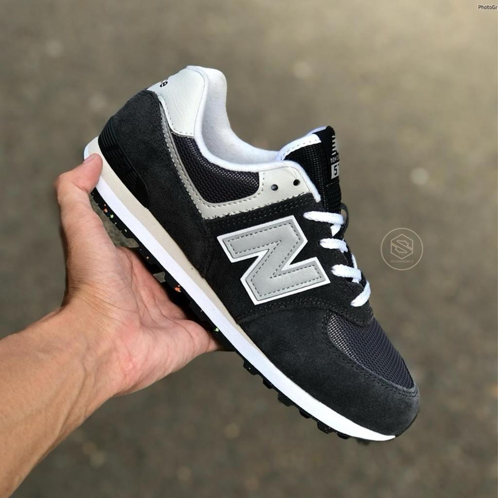Sneakers New Balance Classic 574 GS Suede Black White Grey Original