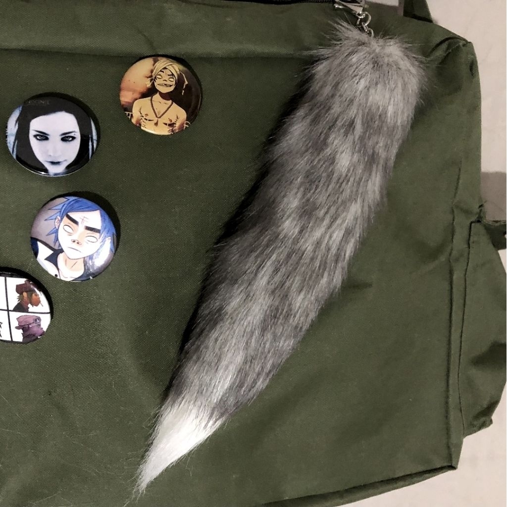 fur tail keychain grunge emo alt