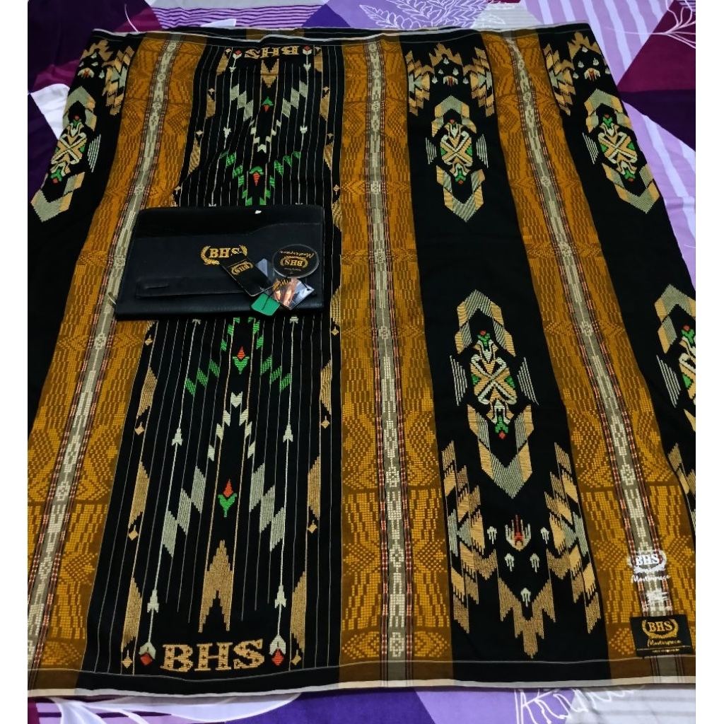 Bhs masterpiece sge hitam gold lawas 50% sutra spunslik