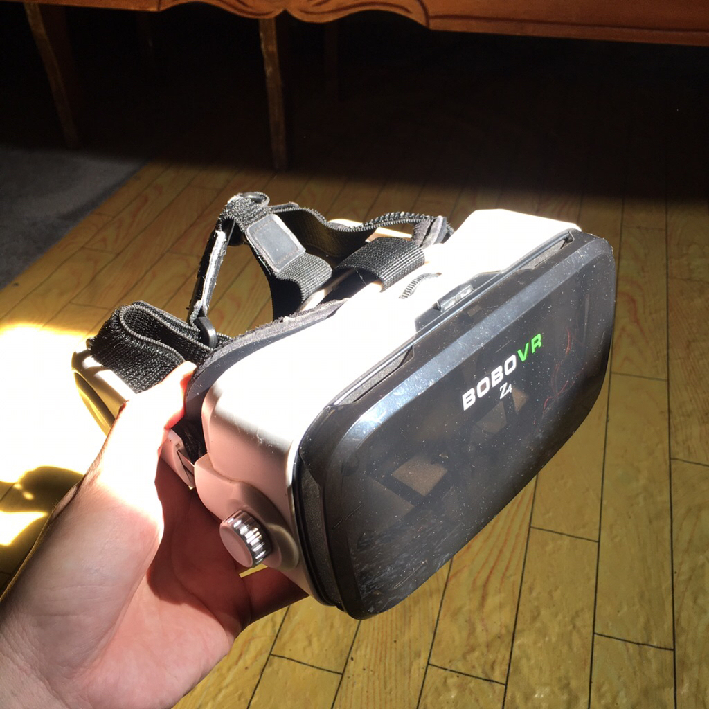 VR BOX / BOBO VR Z4 BEKAS