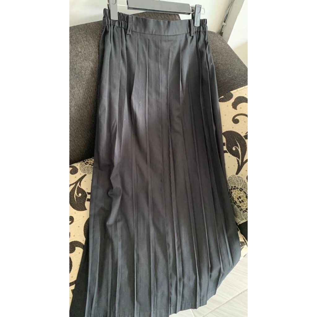 preloved seragam sekolah