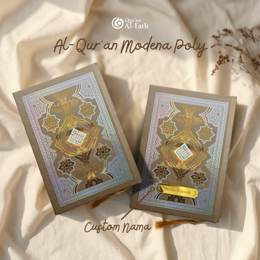Al Fath - New Al Qur'an Modeena Custom Nama Terjemahan Exclusive Hotprint Hologram / Alquran yang co