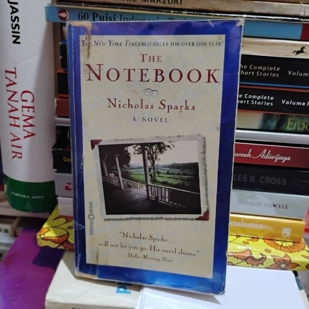 Preloved Novel Bahasa Inggris The Notebook - Nicholas Sparks (Original)