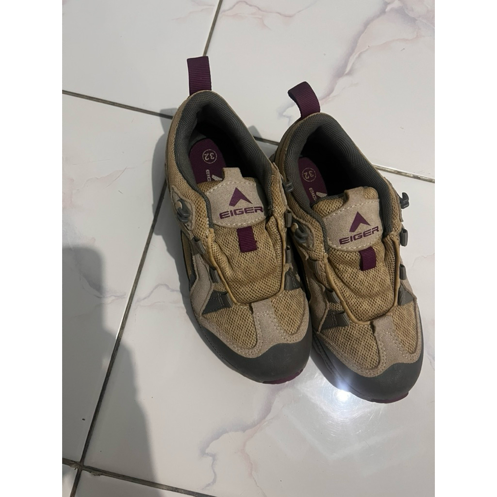 sepatu anak eiger junior sepatu gunung anak preloved sepatu mendaki anak