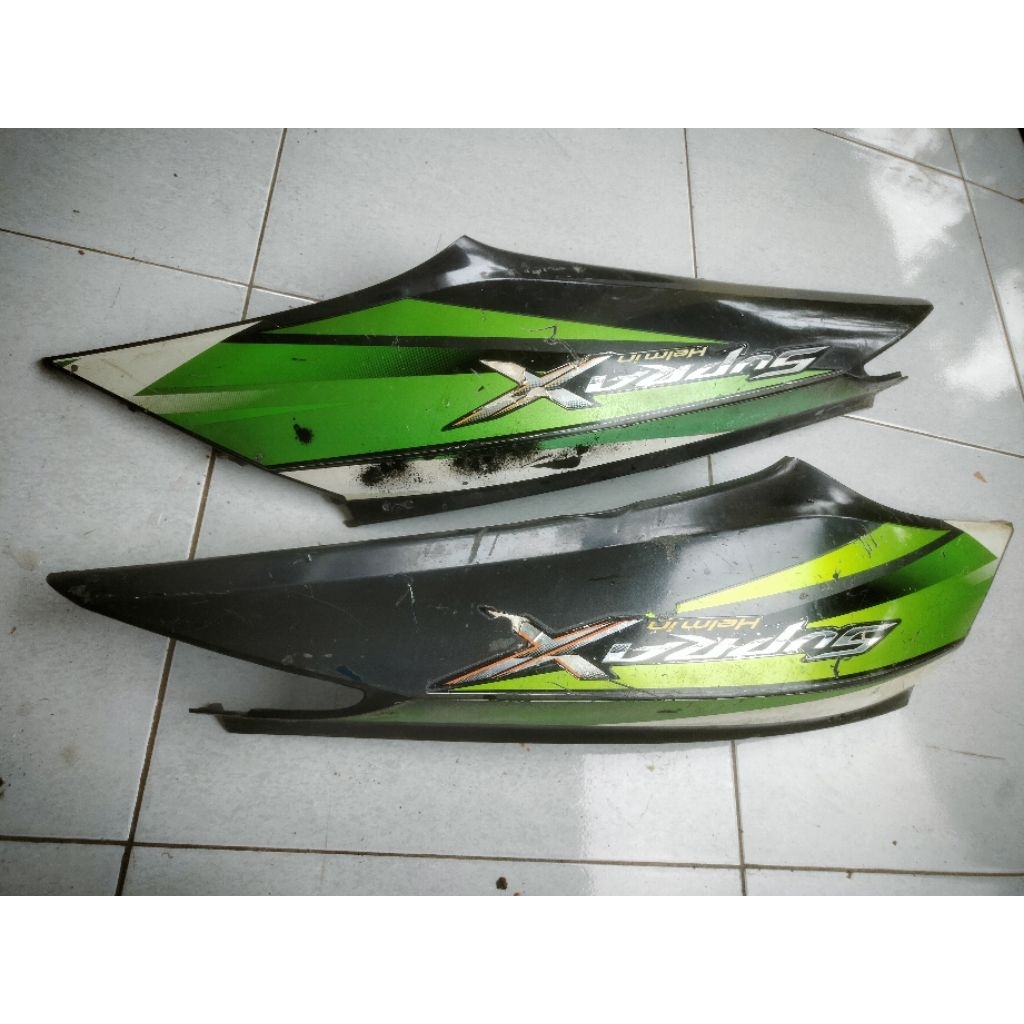 Cover Body Samping Supra x Helm in