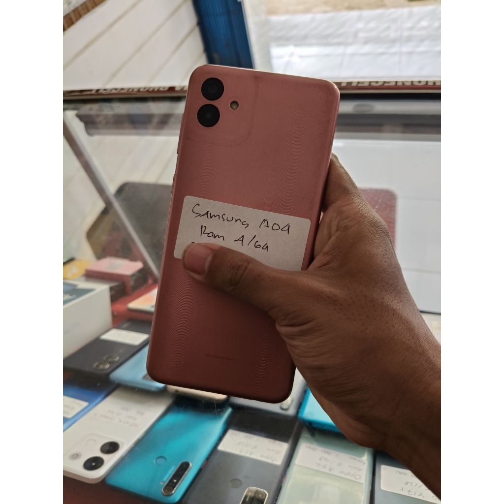 HP SECOND SAMSUNG A04 RAM 4/64