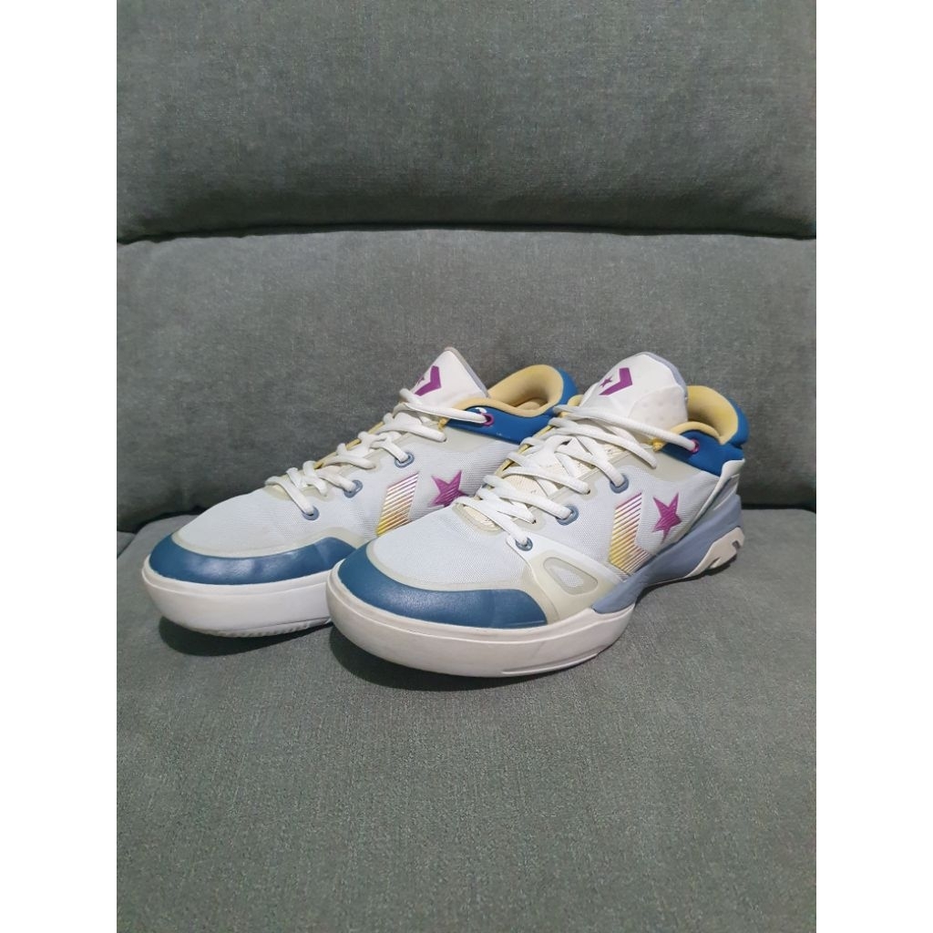 Sepatu Basket Second (Size 44)