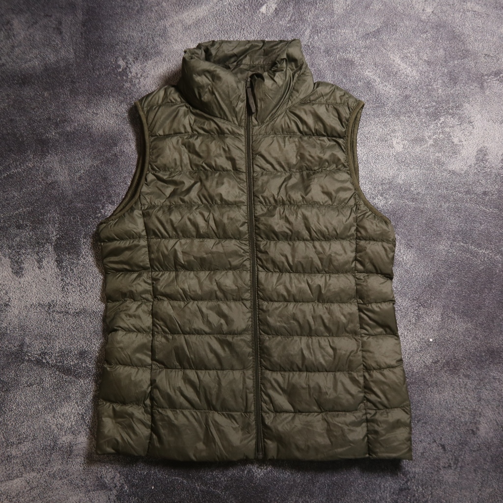 JAKET UNIQLO ULTRALIGHT GOOSE DOWN PUFFER WOMEN VEST BULU ANGSA AN139 SIZE S WINTER